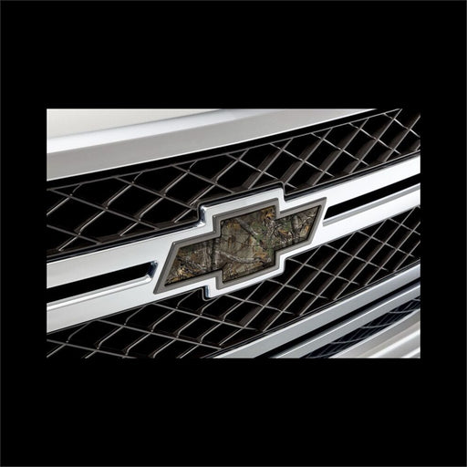 Kit includes 1   8 x 15 Universal emblem cover xt